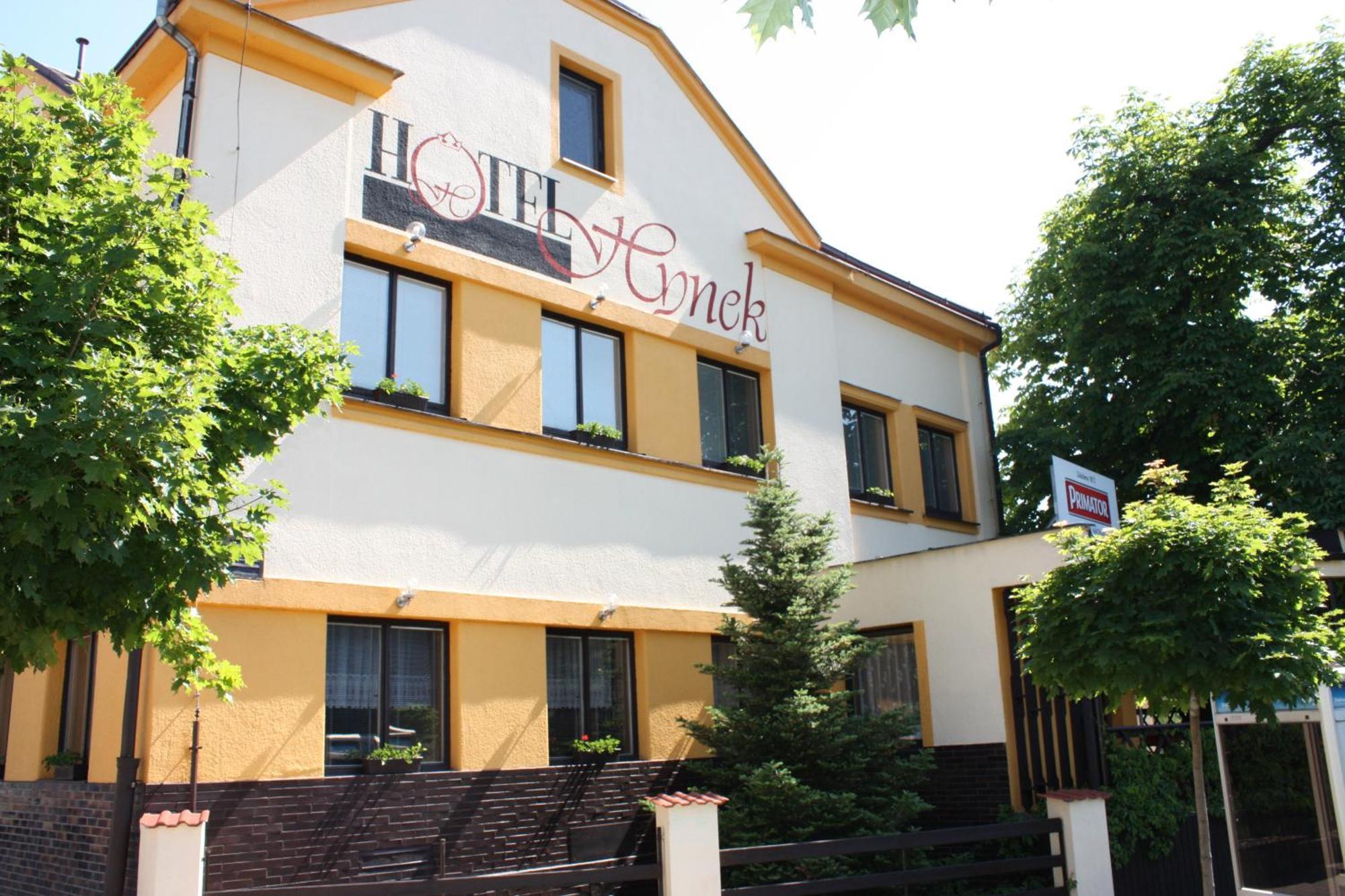 Hotel Hynek Náchod Dış mekan fotoğraf